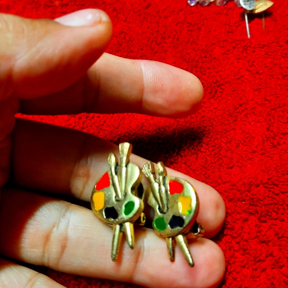 Nice vintage earrings